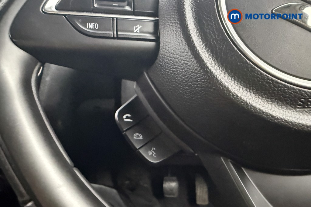 Suzuki Swift Sz-L Manual Petrol Hatchback - Stock Number (1634272) - 10th supplementary image