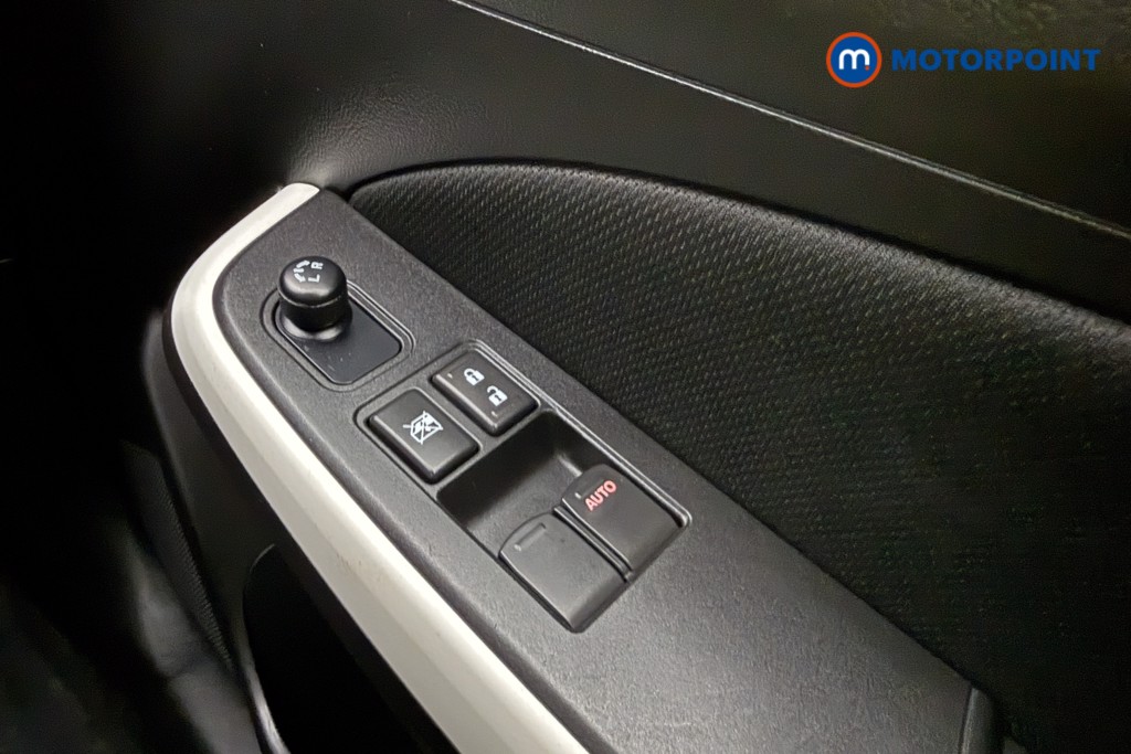 Suzuki Swift Sz-L Manual Petrol Hatchback - Stock Number (1634272) - 15th supplementary image