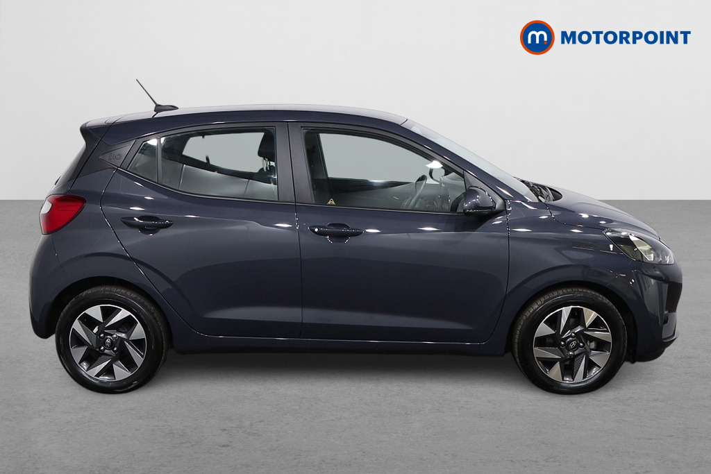 Hyundai I10 Advance Manual Petrol Hatchback - Stock Number (1634299) - Drivers side