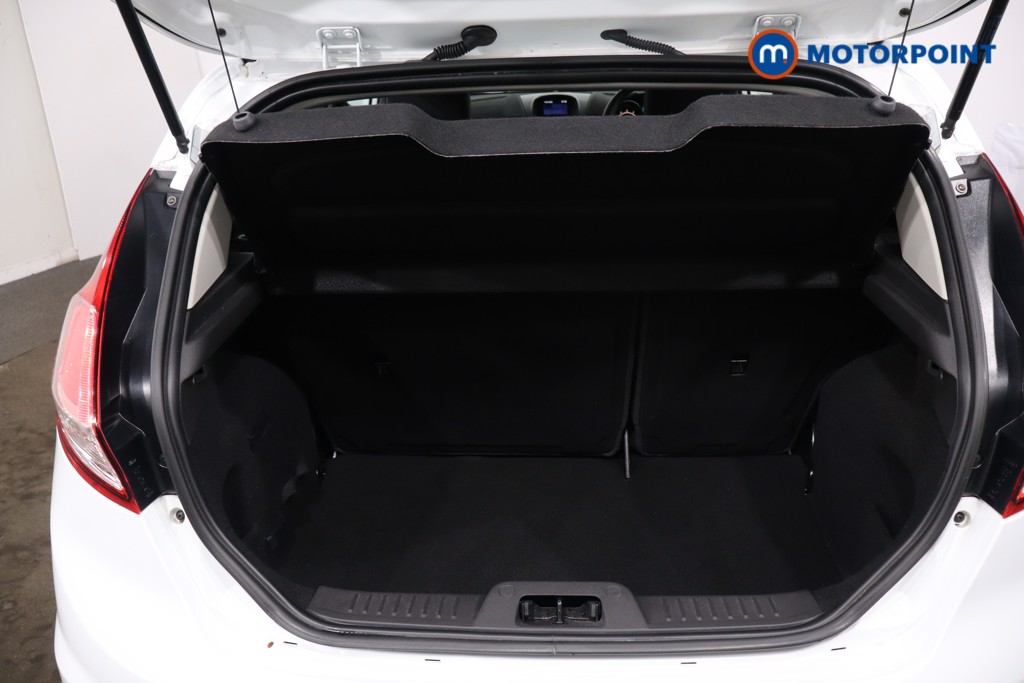 Ford Fiesta Zetec Automatic Petrol Hatchback - Stock Number (1634329) - 38th supplementary image