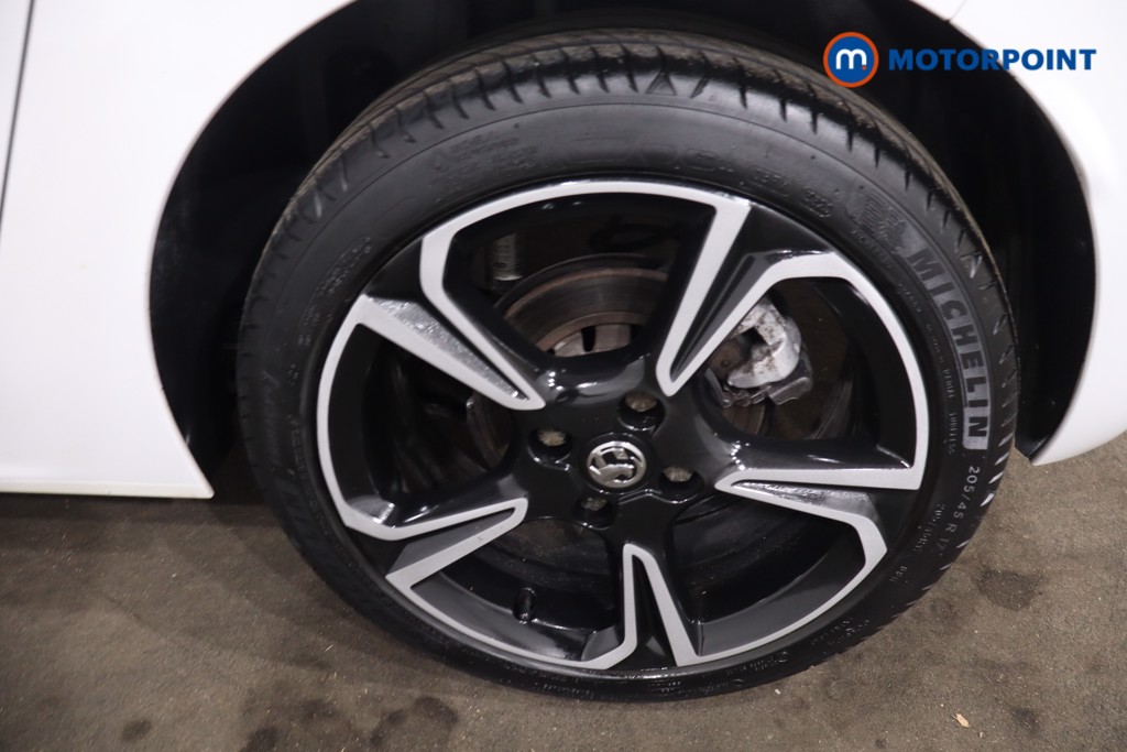 Vauxhall Corsa Elite Nav Premium Manual Petrol Hatchback - Stock Number (1634422) - 12th supplementary image