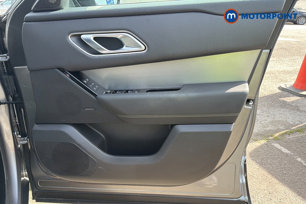 Land Rover Range Rover Velar R-Dynamic Se Automatic Diesel SUV - Stock Number (1634858) - 18th supplementary image