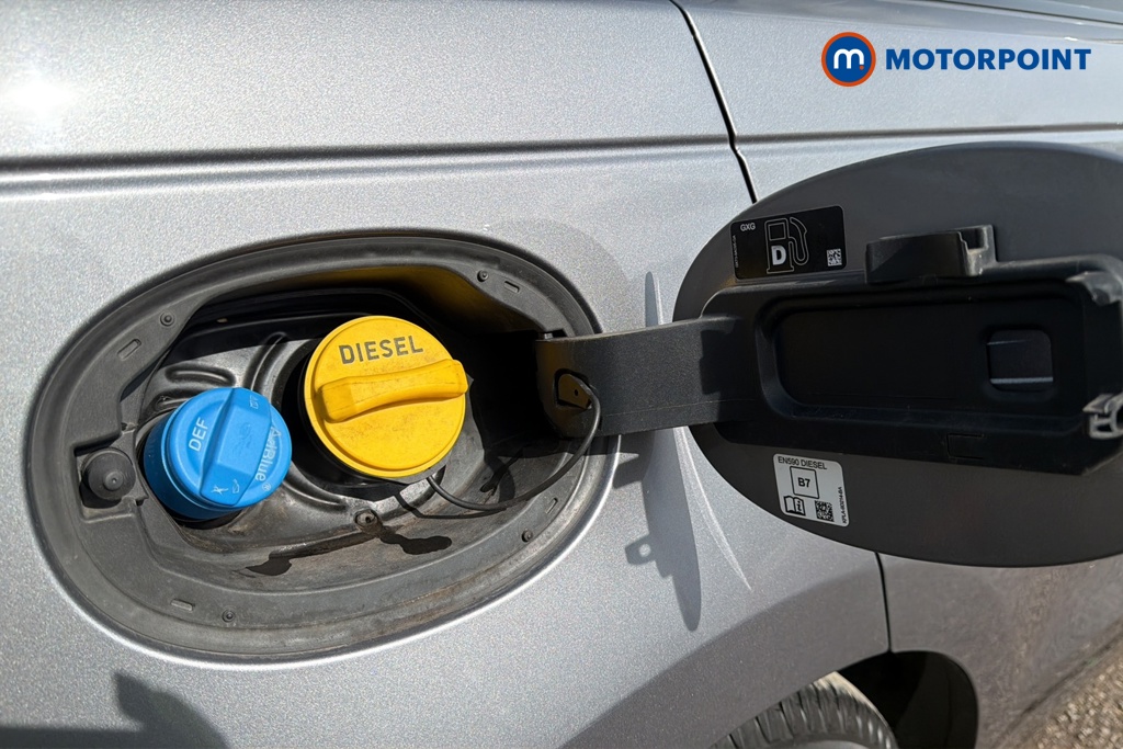 Land Rover Range Rover Velar R-Dynamic Se Automatic Diesel SUV - Stock Number (1634858) - 41st supplementary image