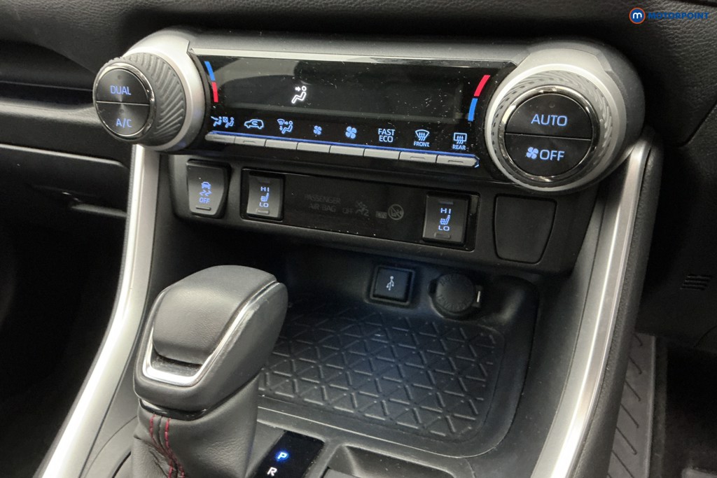 Toyota Rav4 Design Automatic Petrol Plug-In Hybrid SUV - Stock Number (1626919) - 17th supplementary image