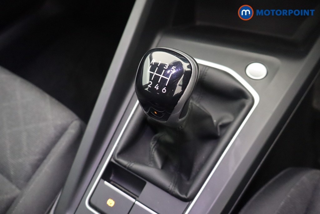 Volkswagen Golf Life Manual Petrol Hatchback - Stock Number (1626925) - 5th supplementary image