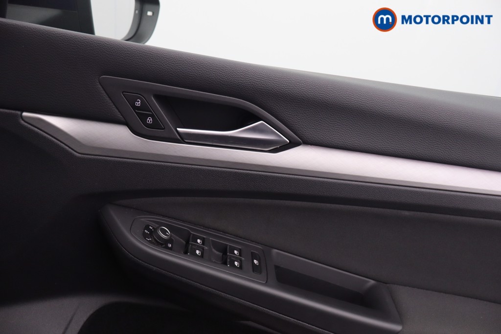 Volkswagen Golf Life Manual Petrol Hatchback - Stock Number (1626925) - 10th supplementary image