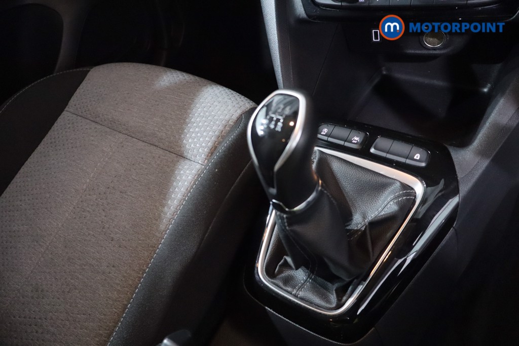 Vauxhall Corsa Design Manual Petrol Hatchback - Stock Number (1627930) - 20th supplementary image