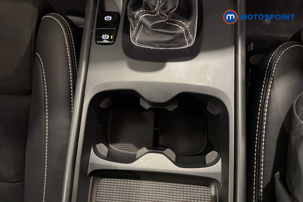 Volvo Xc40 R Design Manual Petrol SUV - Stock Number (1628928) - 16th supplementary image