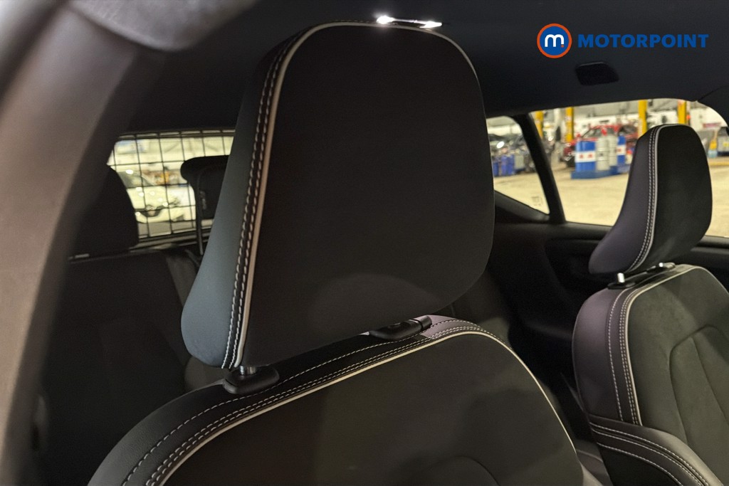 Volvo Xc40 R Design Manual Petrol SUV - Stock Number (1628928) - 23rd supplementary image