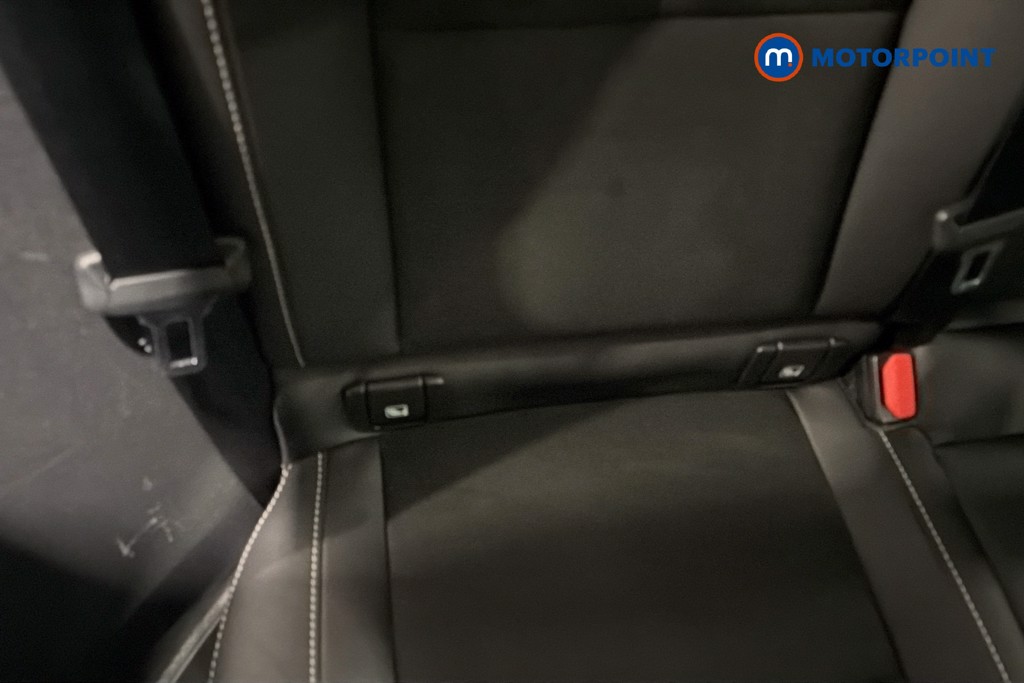 Volvo Xc40 R Design Manual Petrol SUV - Stock Number (1628928) - 29th supplementary image