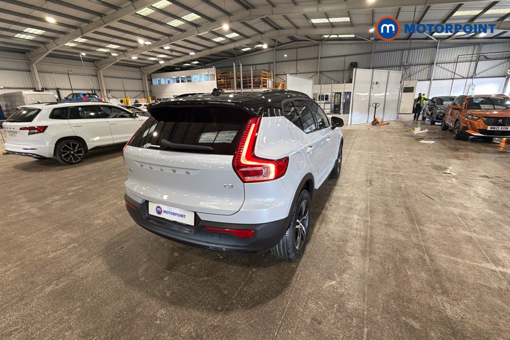 Volvo Xc40 R Design Manual Petrol SUV - Stock Number (1628928) - 38th supplementary image