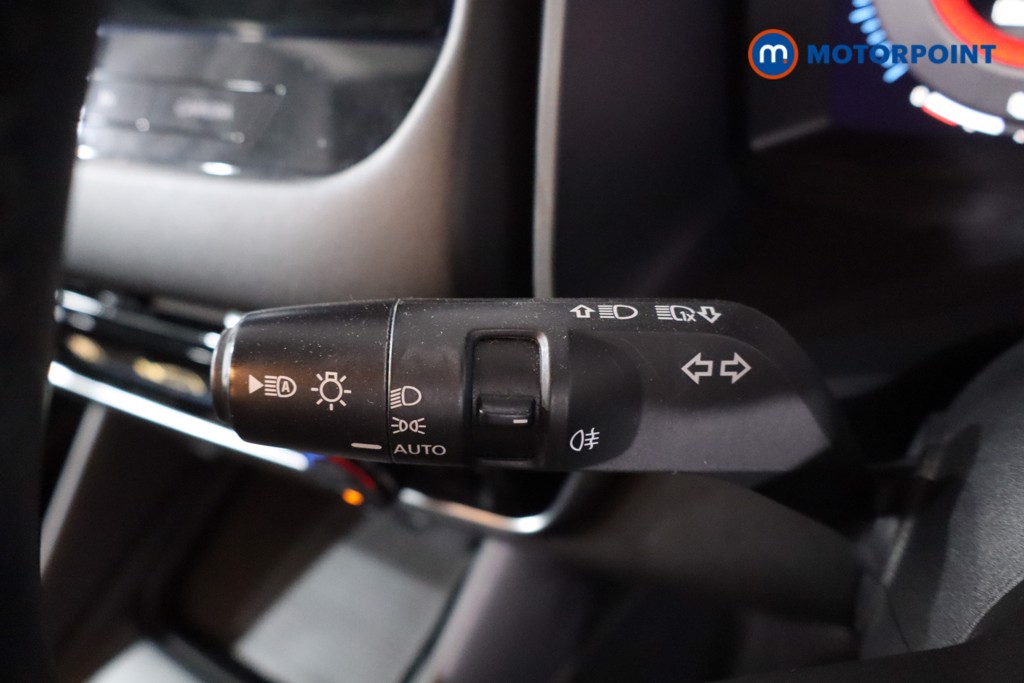 Nissan Qashqai N-Connecta Automatic Petrol-Electric Hybrid SUV - Stock Number (1630438) - 14th supplementary image