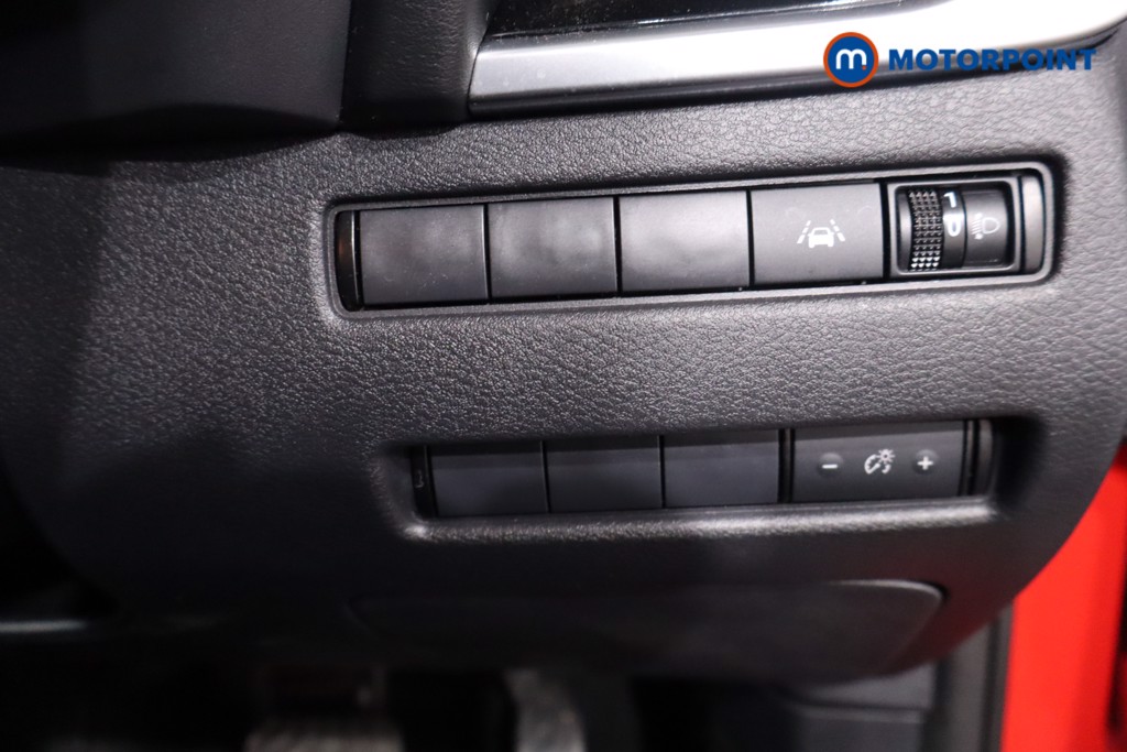 Nissan Qashqai N-Connecta Automatic Petrol-Electric Hybrid SUV - Stock Number (1630438) - 17th supplementary image