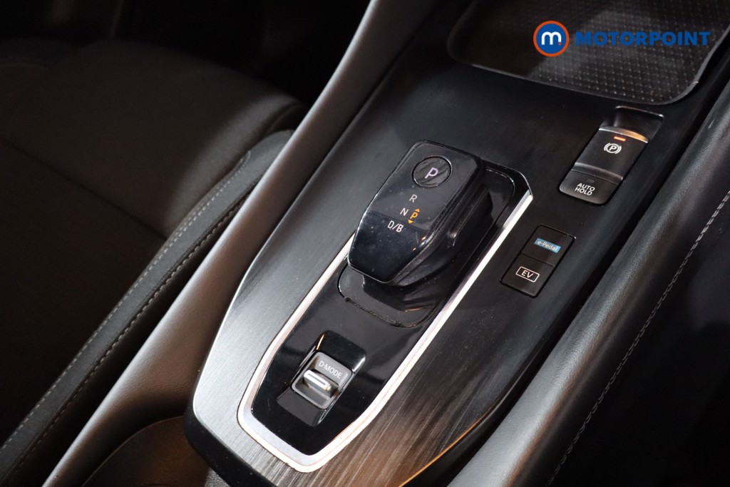 Nissan Qashqai N-Connecta Automatic Petrol-Electric Hybrid SUV - Stock Number (1630438) - 20th supplementary image