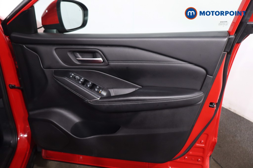 Nissan Qashqai N-Connecta Automatic Petrol-Electric Hybrid SUV - Stock Number (1630438) - 24th supplementary image