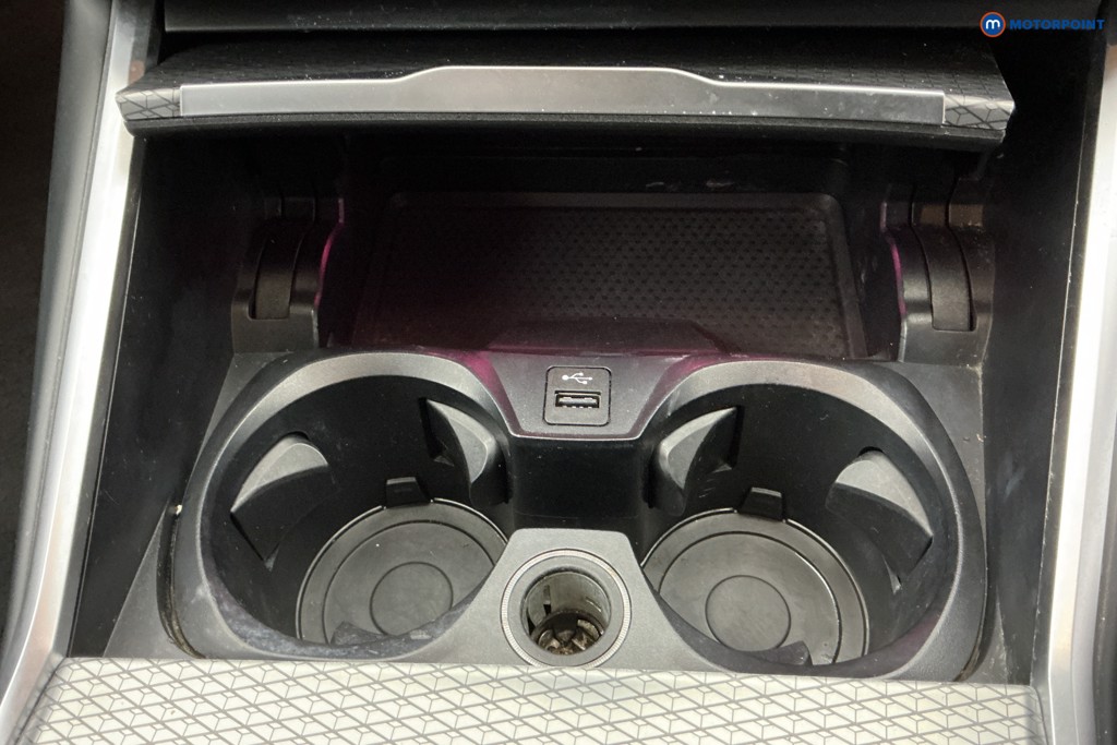BMW 3 Series M Sport Automatic Petrol Plug-In Hybrid Estate - Stock Number (1630889) - 17th supplementary image