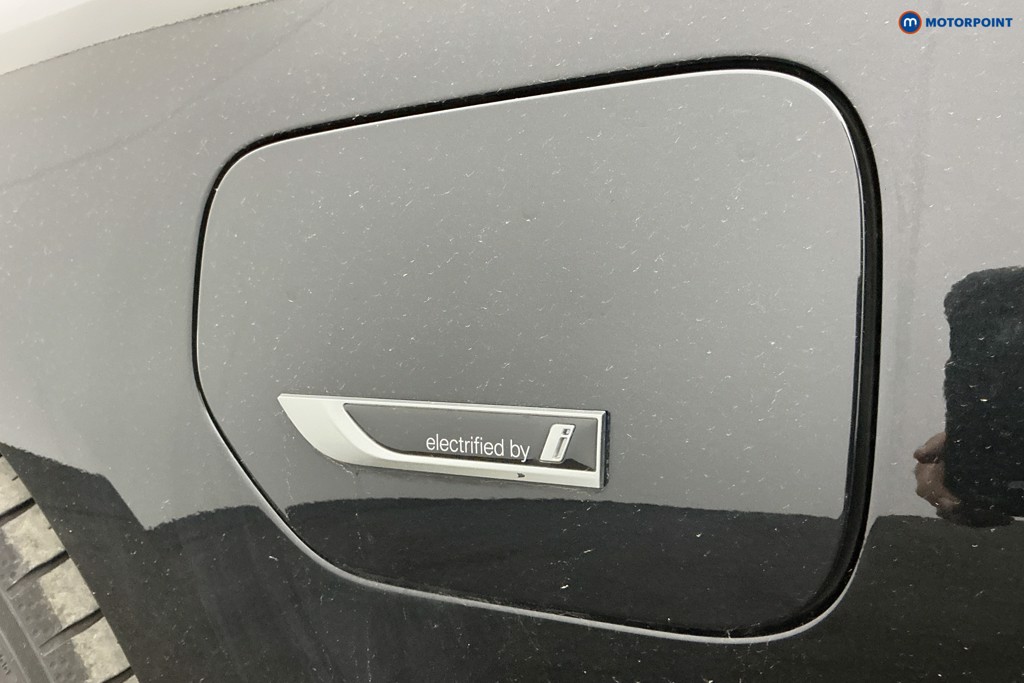 BMW 3 Series M Sport Automatic Petrol Plug-In Hybrid Estate - Stock Number (1630889) - 35th supplementary image