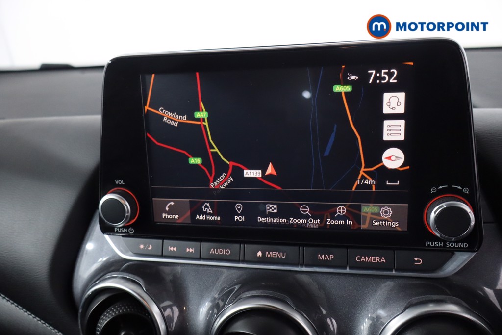 Nissan Juke N-Connecta Automatic Petrol SUV - Stock Number (1631862) - 2nd supplementary image