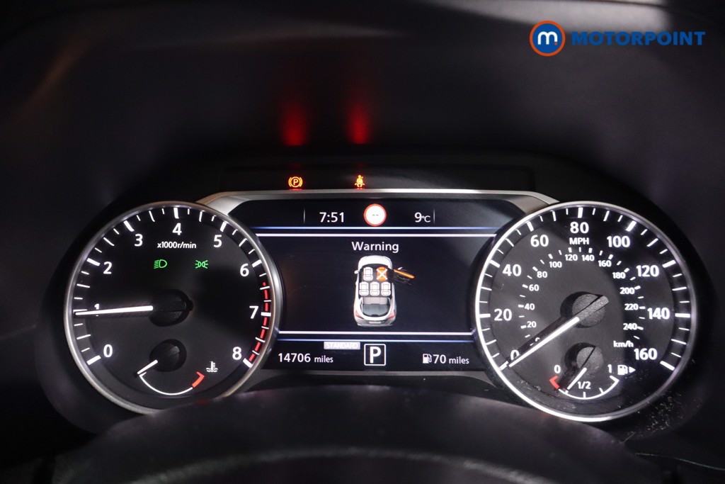 Nissan Juke N-Connecta Automatic Petrol SUV - Stock Number (1631862) - 16th supplementary image