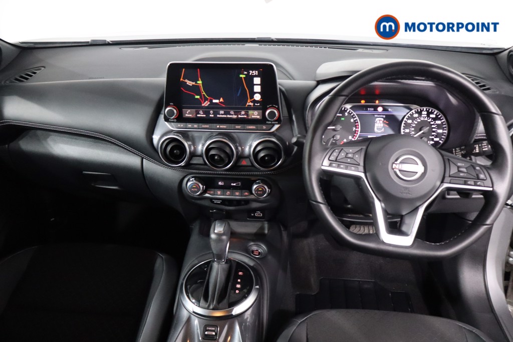 Nissan Juke N-Connecta Automatic Petrol SUV - Stock Number (1631862) - 1st supplementary image