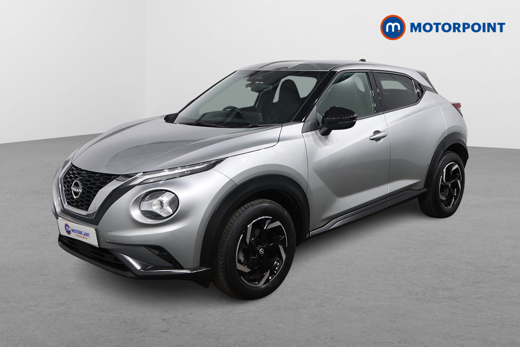 Nissan Juke N-Connecta Automatic Petrol SUV - Stock Number (1631862) - Passenger side front corner