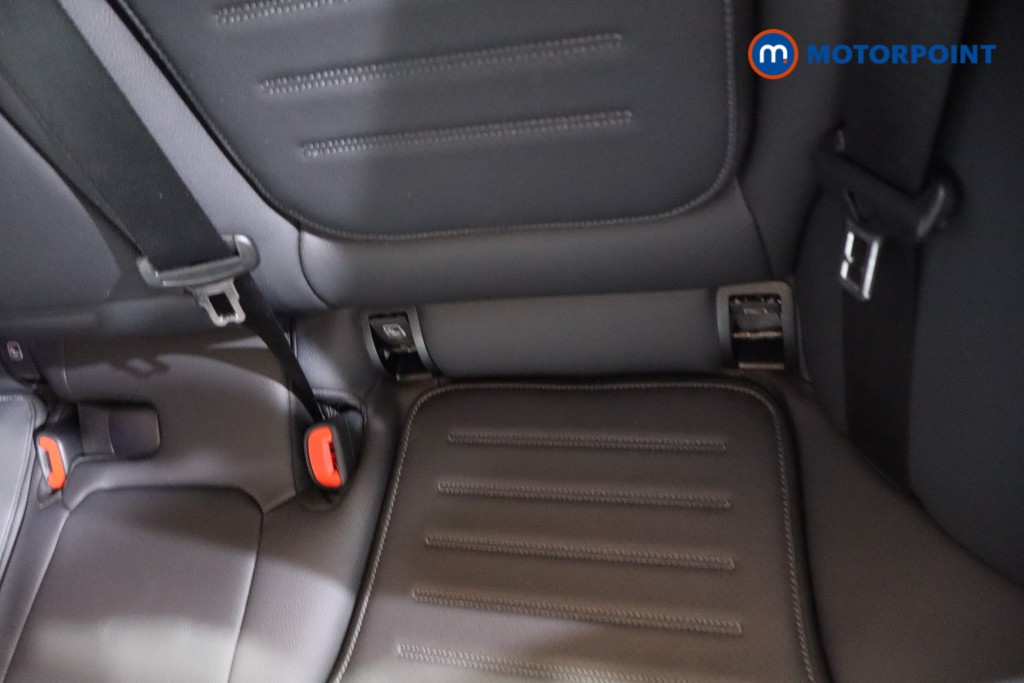 Mercedes-Benz C Class Amg Line Automatic Petrol Saloon - Stock Number (1632005) - 29th supplementary image