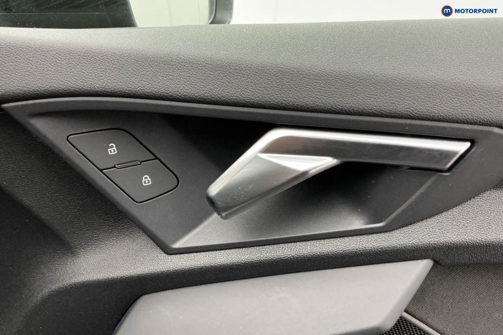 Audi A3 Technik Automatic Petrol Hatchback - Stock Number (1632051) - 27th supplementary image