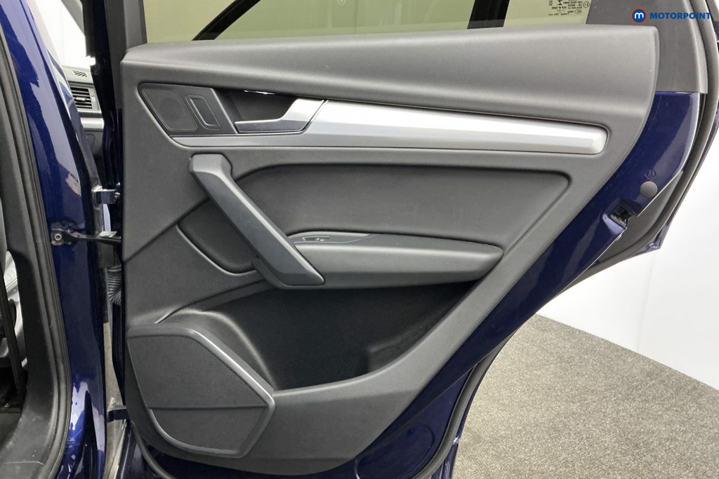 Audi Q5 Sport Automatic Petrol SUV - Stock Number (1632497) - 32nd supplementary image