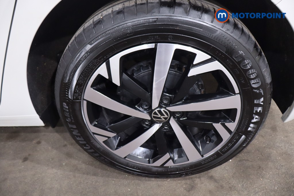 Volkswagen Polo Match Manual Petrol Hatchback - Stock Number (1633154) - 12th supplementary image