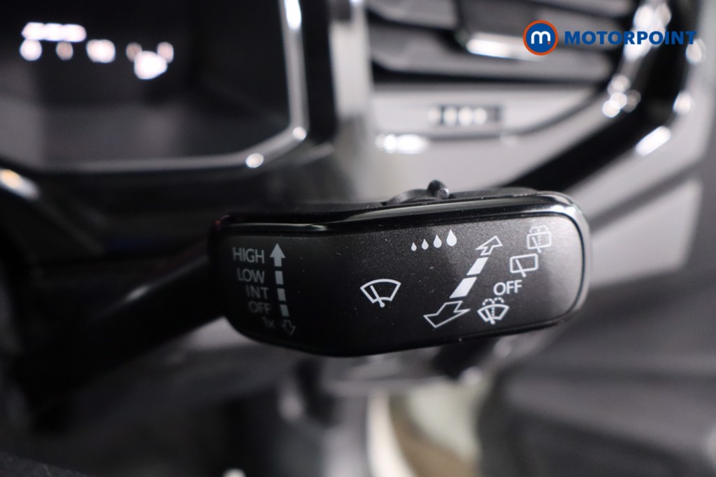 Volkswagen Polo Match Manual Petrol Hatchback - Stock Number (1633154) - 15th supplementary image