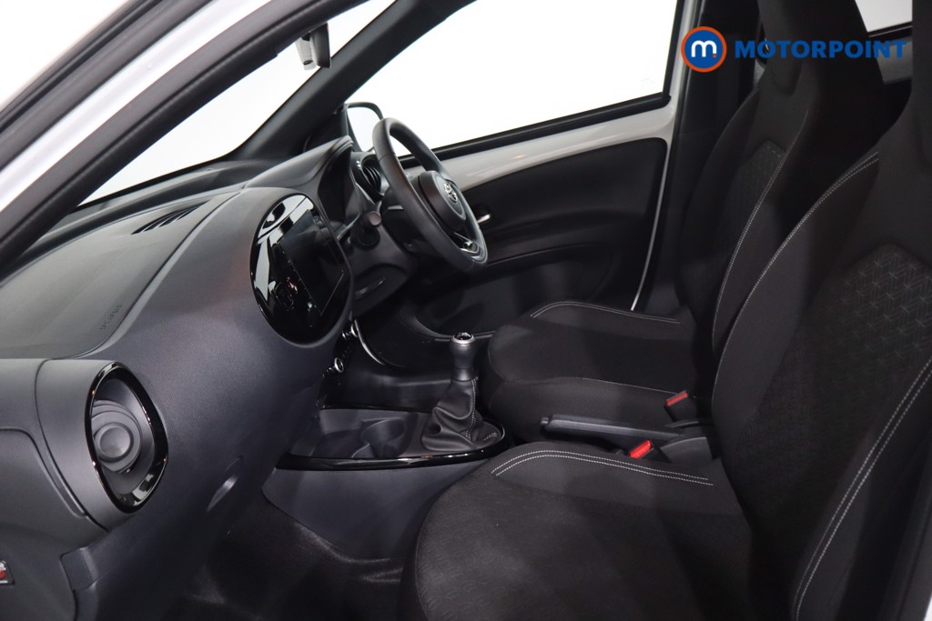 Toyota Aygo X Edge Manual Petrol Hatchback - Stock Number (1633316) - 4th supplementary image