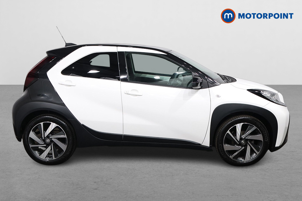 Toyota Aygo X Edge Manual Petrol Hatchback - Stock Number (1633316) - Drivers side