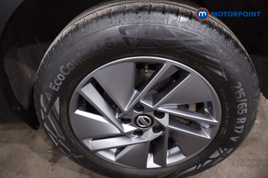 Nissan Qashqai Acenta Premium Manual Petrol SUV - Stock Number (1634241) - 12th supplementary image