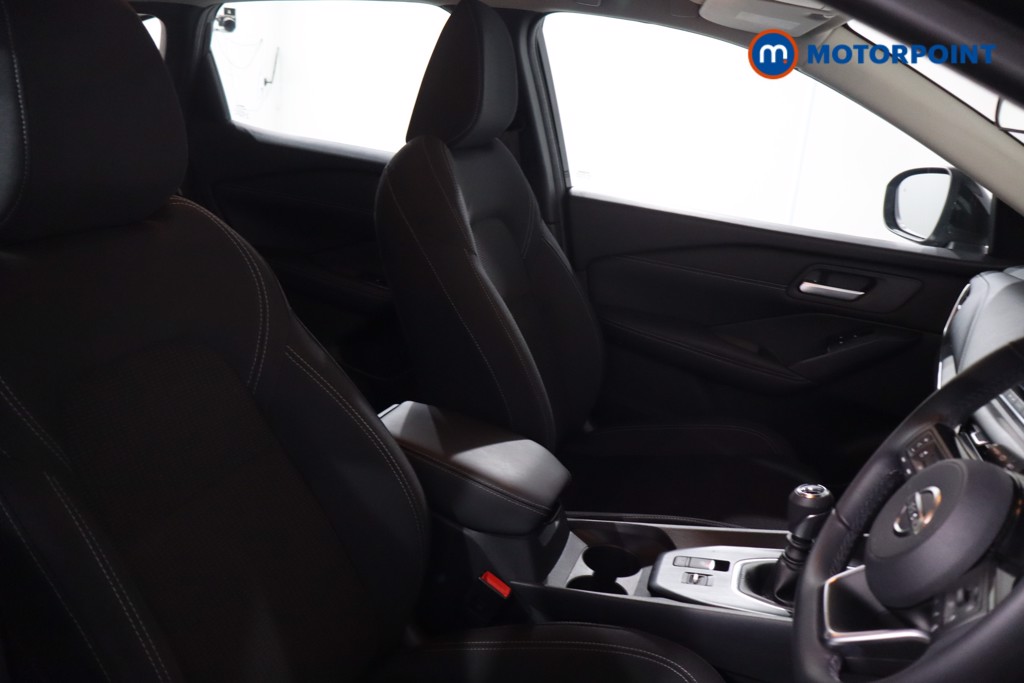 Nissan Qashqai Acenta Premium Manual Petrol SUV - Stock Number (1634241) - 22nd supplementary image