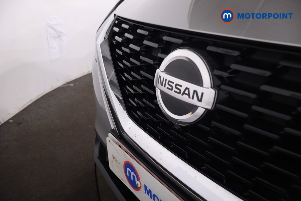 Nissan Qashqai N-Connecta Manual Petrol SUV - Stock Number (1634256) - 30th supplementary image