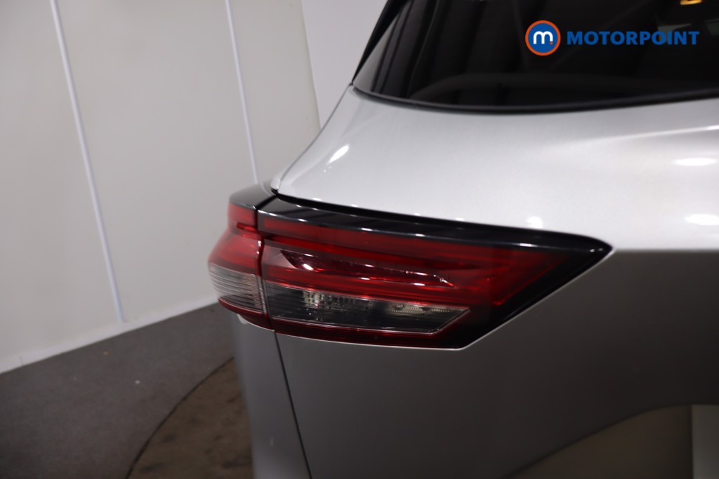 Nissan Qashqai N-Connecta Manual Petrol SUV - Stock Number (1634256) - 36th supplementary image