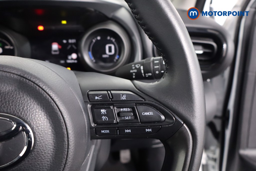 Toyota Yaris Cross Icon Automatic Petrol-Electric Hybrid Estate - Stock Number (1634429) - 8th supplementary image