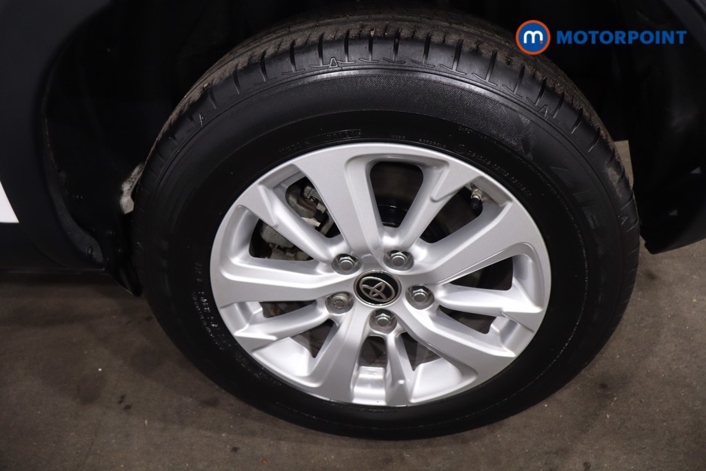 Toyota Yaris Cross Icon Automatic Petrol-Electric Hybrid Estate - Stock Number (1634429) - 12th supplementary image