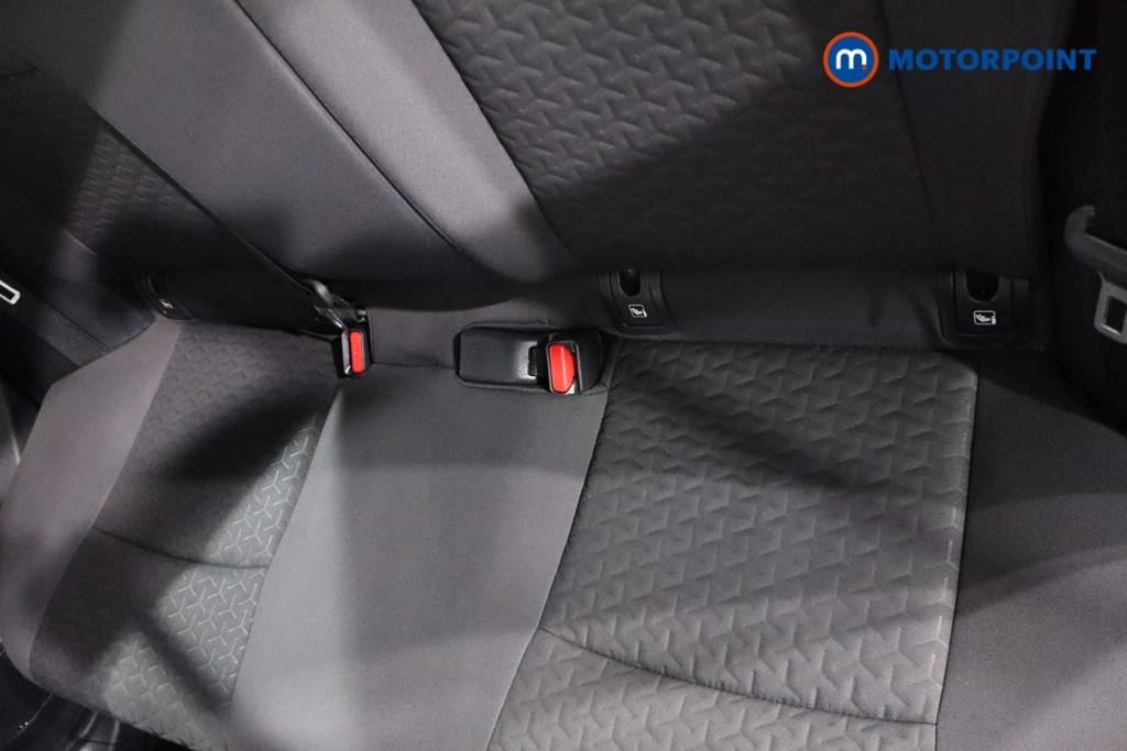 Toyota Yaris Cross Icon Automatic Petrol-Electric Hybrid Estate - Stock Number (1634429) - 26th supplementary image