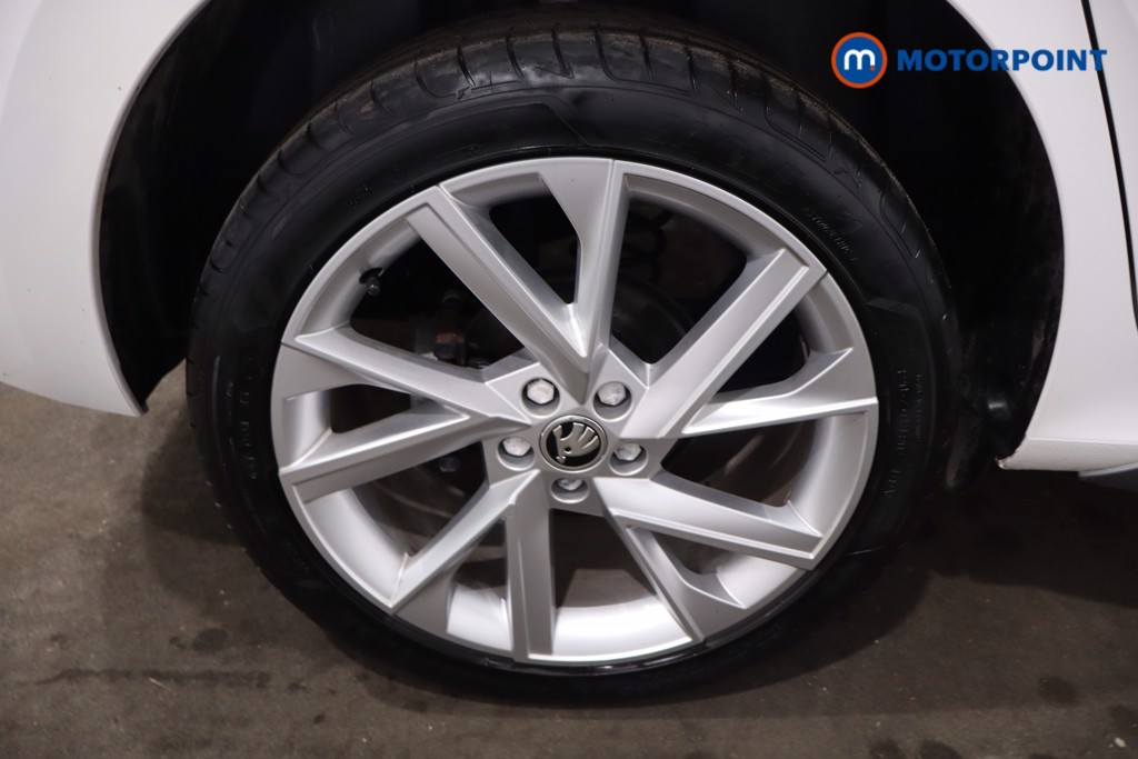 Skoda Kamiq Se L Executive Manual Petrol SUV - Stock Number (1634846) - 9th supplementary image