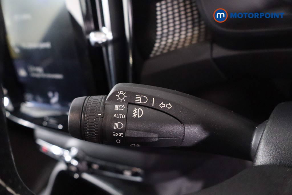 Volvo Xc40 R Design Automatic Petrol SUV - Stock Number (1634856) - 14th supplementary image