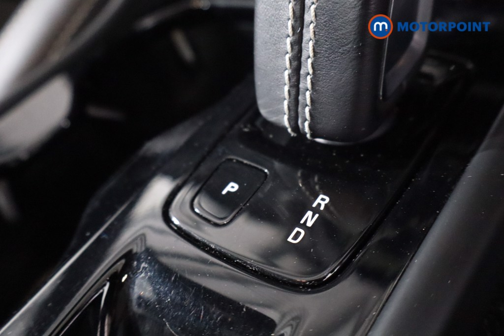 Volvo Xc40 R Design Automatic Petrol SUV - Stock Number (1634856) - 21st supplementary image