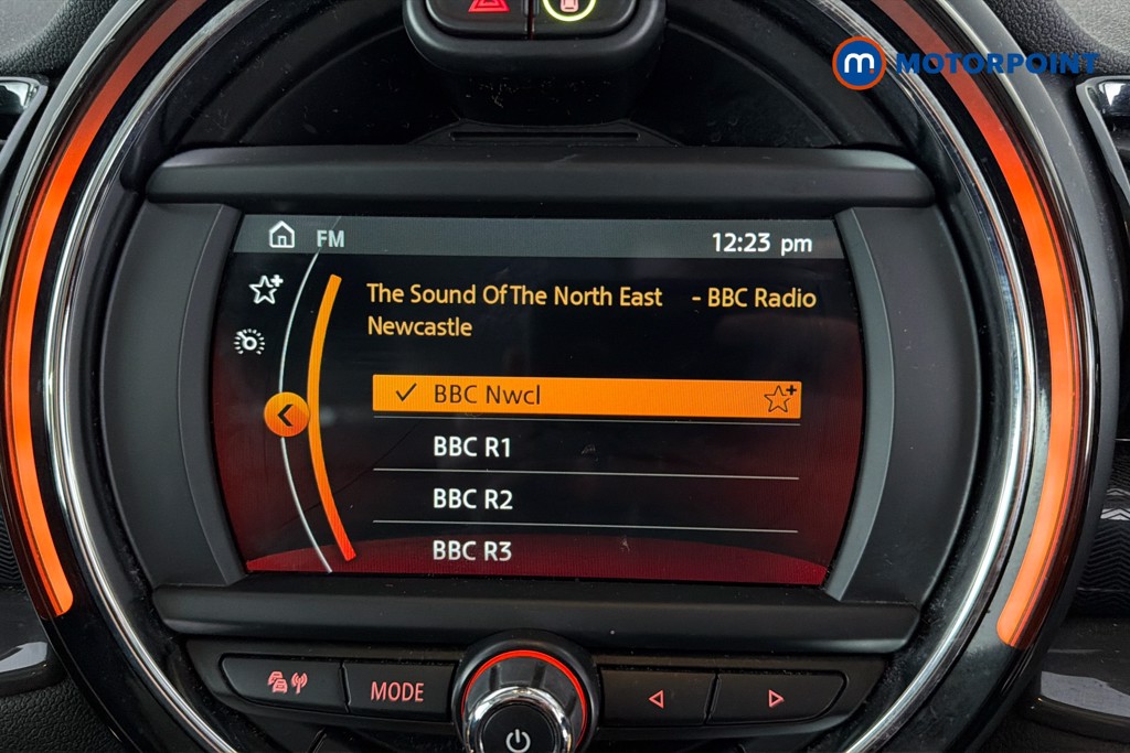 Mini Clubman Cooper Automatic Petrol Estate - Stock Number (1623885) - 9th supplementary image
