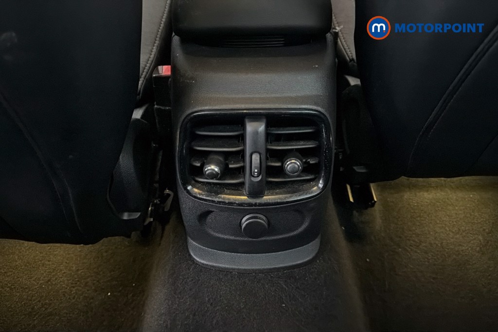 Mini Clubman Cooper Automatic Petrol Estate - Stock Number (1623885) - 30th supplementary image