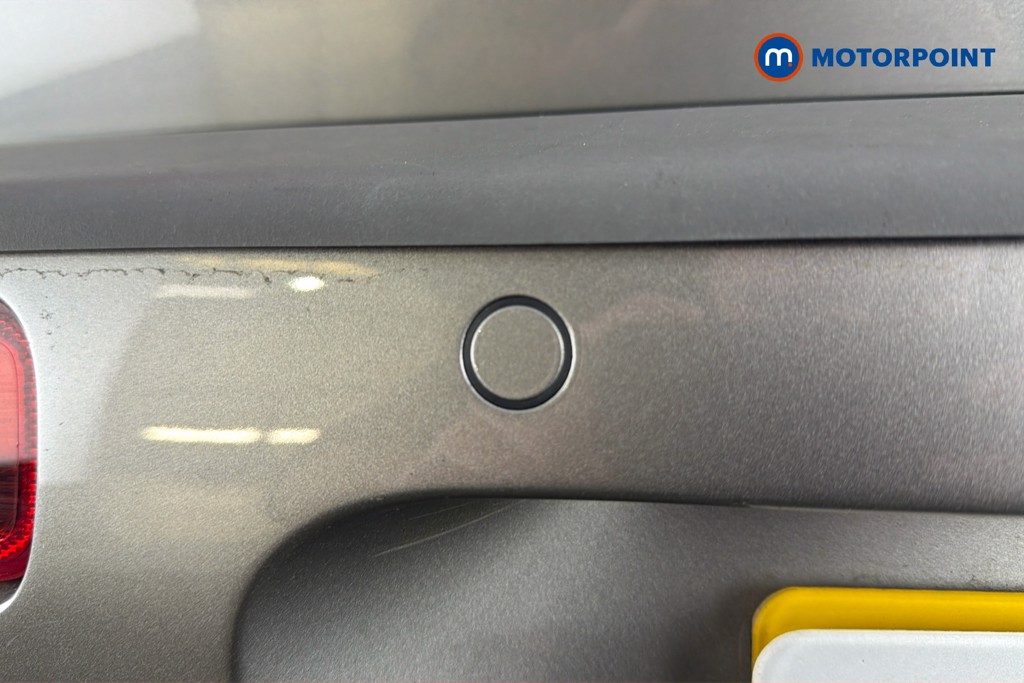 Mini Clubman Cooper Automatic Petrol Estate - Stock Number (1623885) - 40th supplementary image