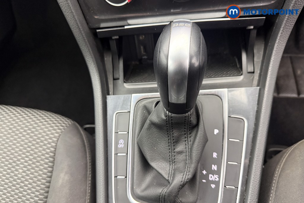 Volkswagen Golf S Automatic Petrol Hatchback - Stock Number (1626998) - 16th supplementary image