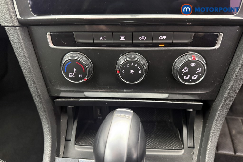 Volkswagen Golf S Automatic Petrol Hatchback - Stock Number (1626998) - 17th supplementary image
