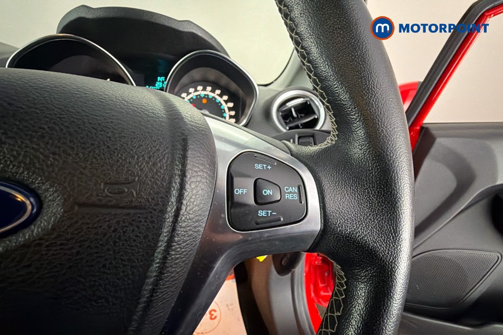 Ford Fiesta Titanium Manual Petrol Hatchback - Stock Number (1630106) - 4th supplementary image