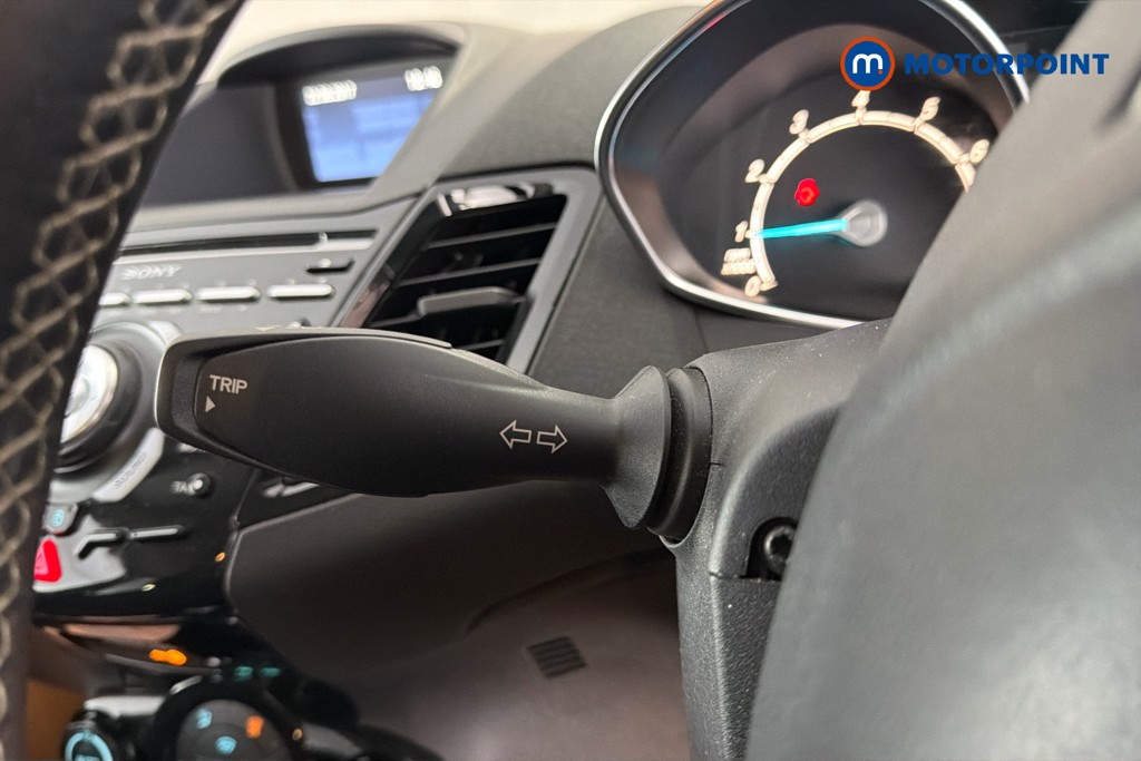 Ford Fiesta Titanium Manual Petrol Hatchback - Stock Number (1630106) - 6th supplementary image