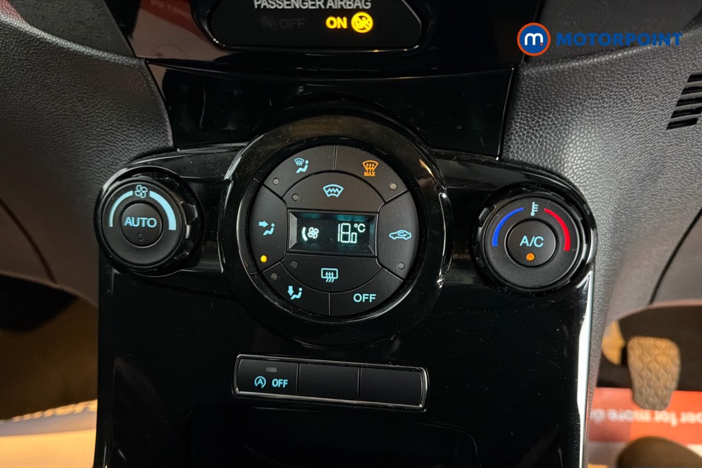 Ford Fiesta Titanium Manual Petrol Hatchback - Stock Number (1630106) - 12th supplementary image